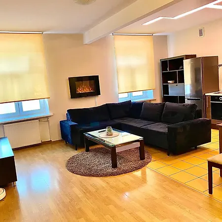 Center Aparment
