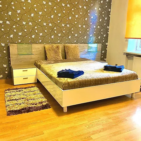Center Aparment *