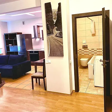 Apartment Center Aparment *